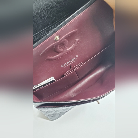 Chanel Medium Double Flap Classic Cavier - Picture 11 of 16